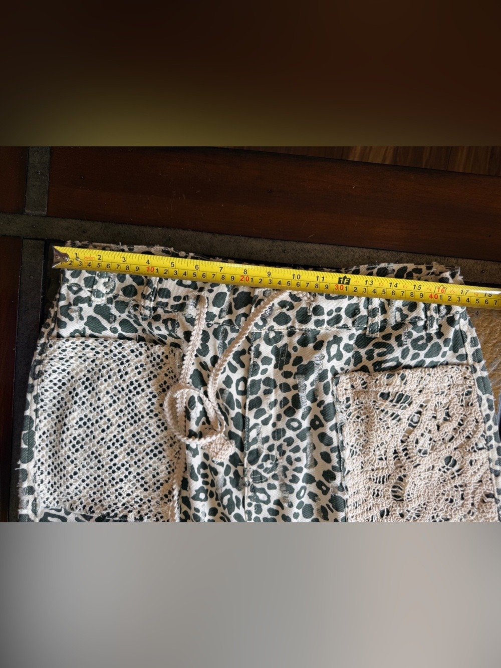 Pol large sage green leopard cheetah Lace boho retro cowgirl pants cinched ankle - Picture 5 of 7